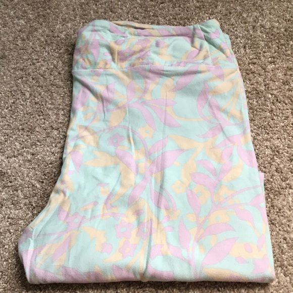 Lularoe leggings - Picture 1 of 1
